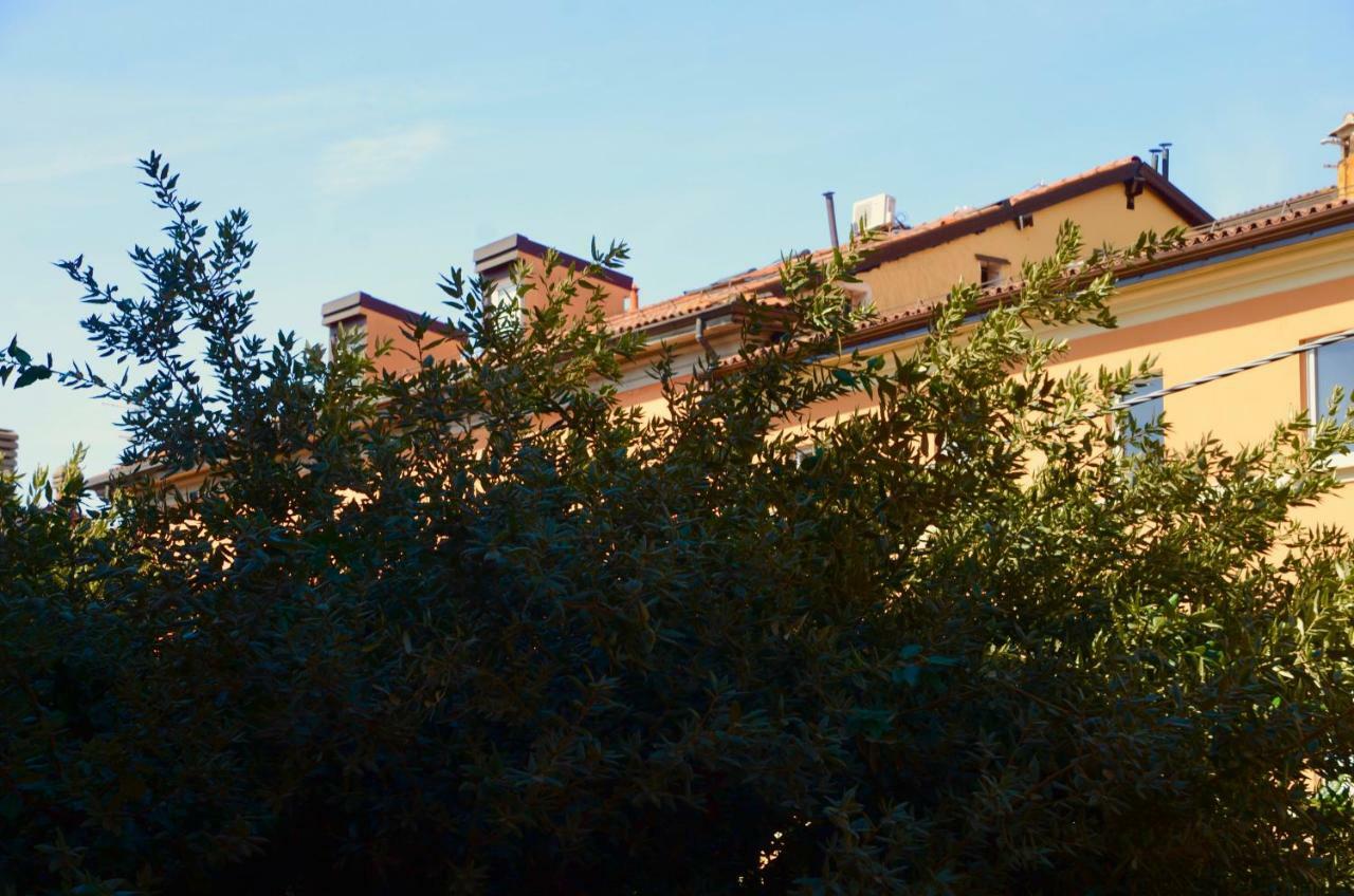 My Home In Bologna - La Rossa Bagian luar foto