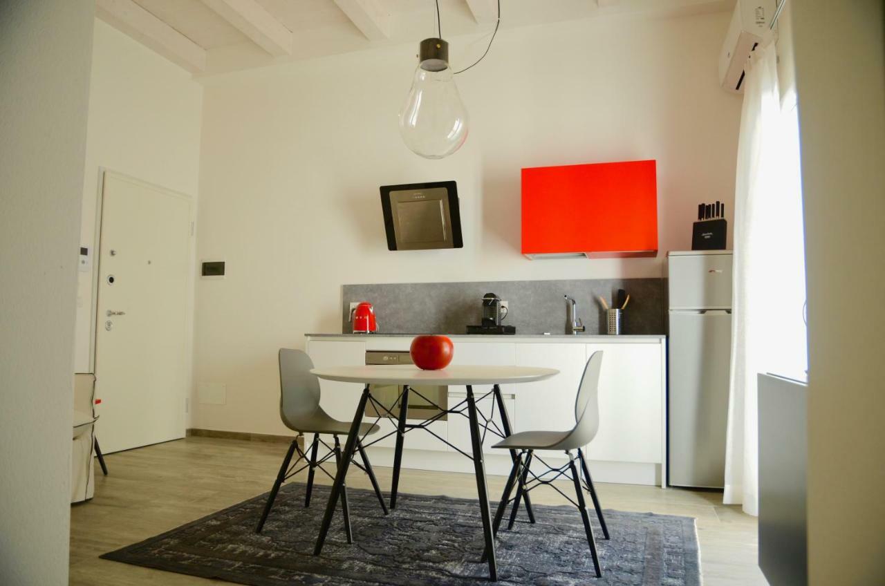My Home In Bologna - La Rossa Bagian luar foto