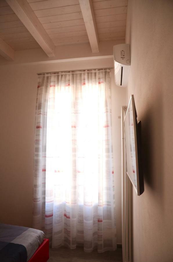 My Home In Bologna - La Rossa Bagian luar foto